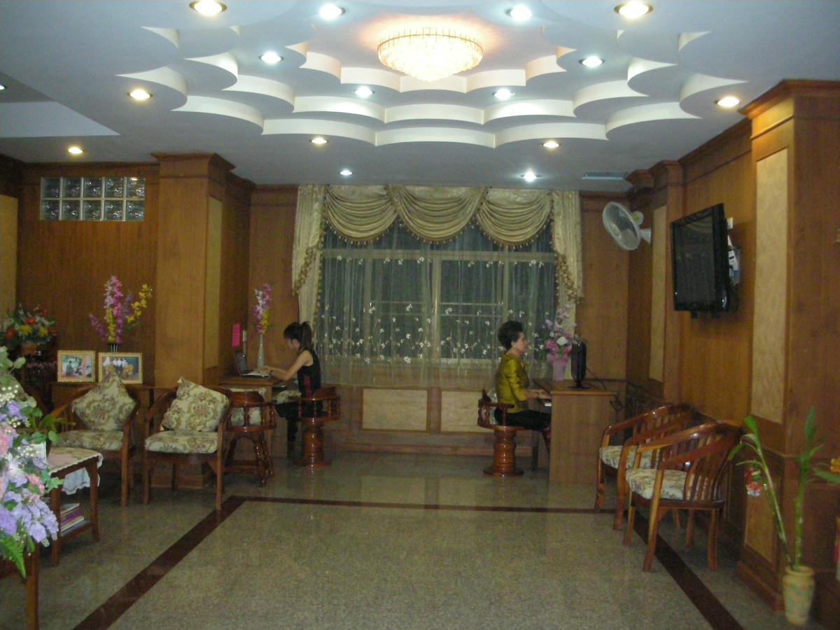 Veerasuda Condotel Ratchaburi Exteriér fotografie