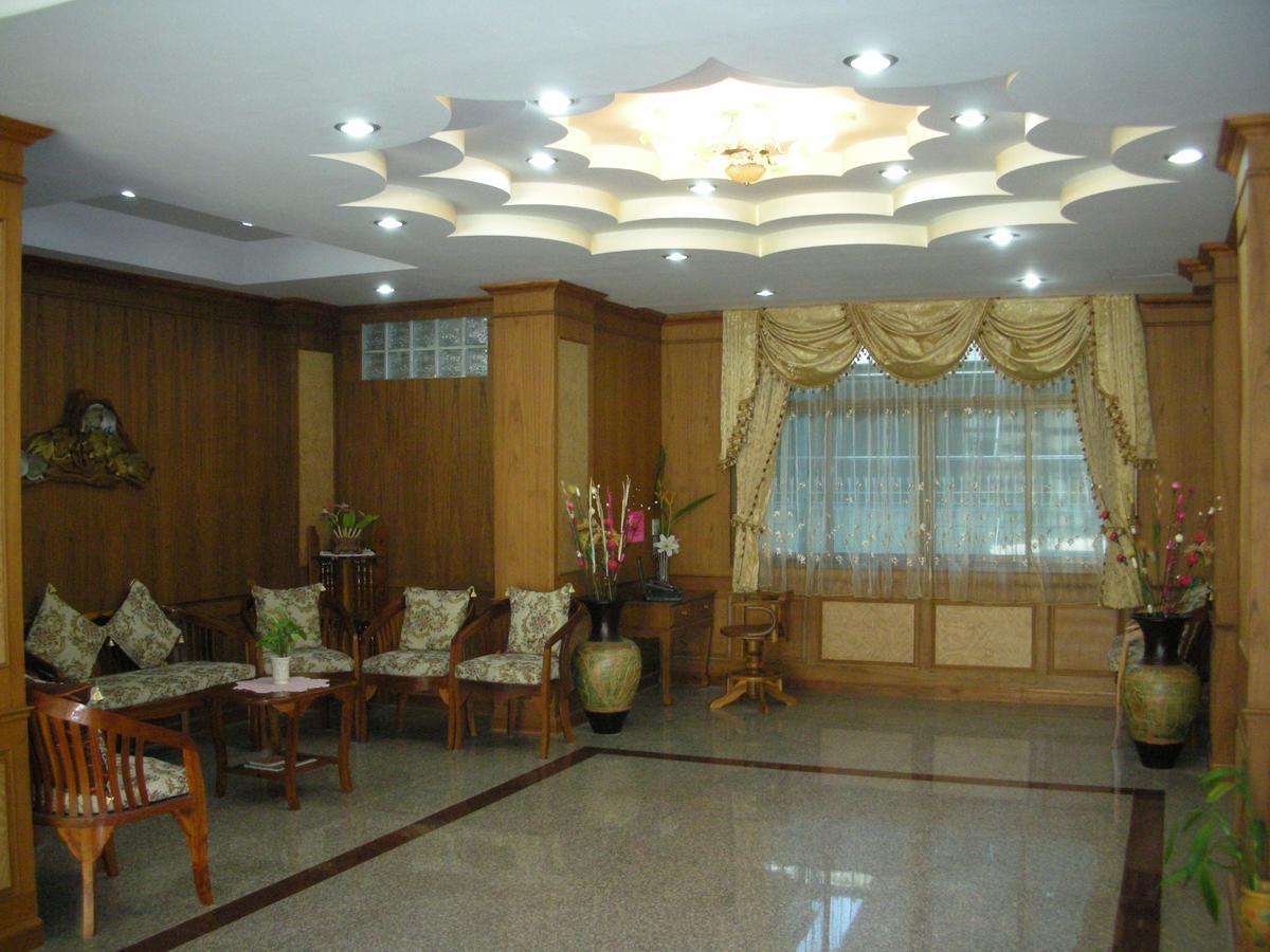 Veerasuda Condotel Ratchaburi Exteriér fotografie