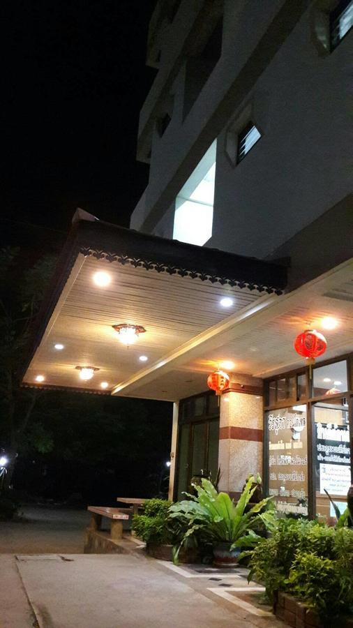 Veerasuda Condotel Ratchaburi Exteriér fotografie
