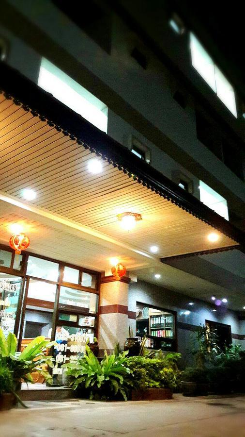 Veerasuda Condotel Ratchaburi Exteriér fotografie