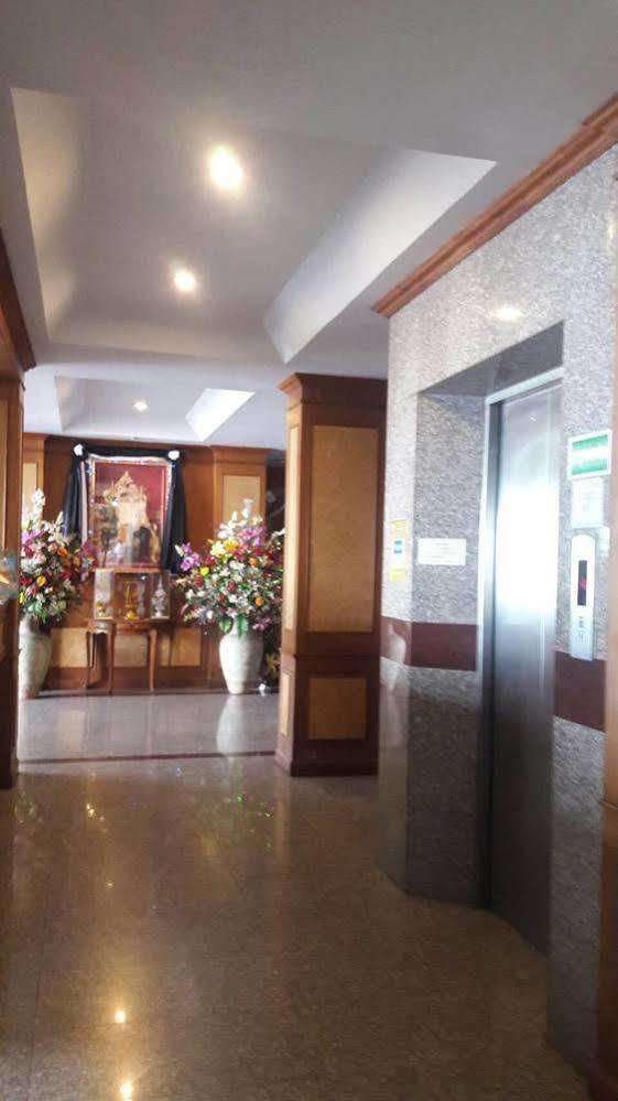 Veerasuda Condotel Ratchaburi Exteriér fotografie