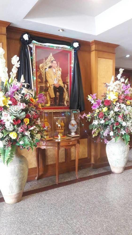 Veerasuda Condotel Ratchaburi Exteriér fotografie
